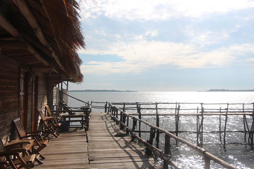 Bintan Laguna Restaurant And Resort Teluk Bakau Exteriér fotografie